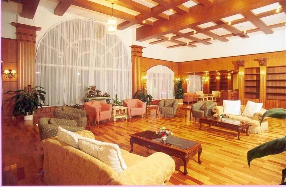 Yunnan Dianchi Garden Resort Hotel & Spa Kunming Zewnętrze zdjęcie