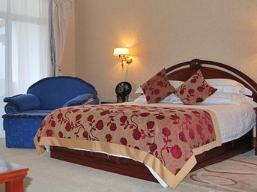 Yunnan Dianchi Garden Resort Hotel & Spa Kunming Zewnętrze zdjęcie