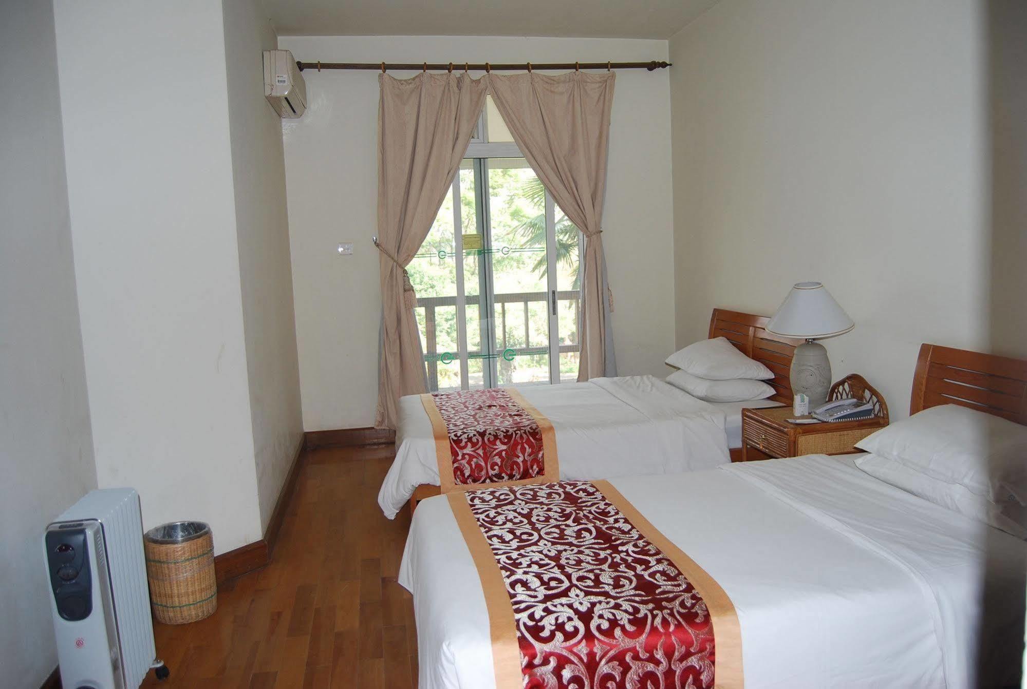 Yunnan Dianchi Garden Resort Hotel & Spa Kunming Zewnętrze zdjęcie